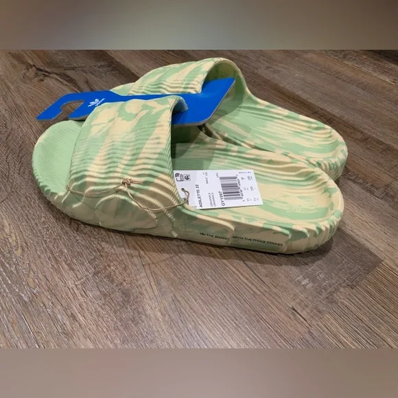 adidas gazelle silver green womens Adidas x Wales Bonner Adilette Slides Wonder White main image 0